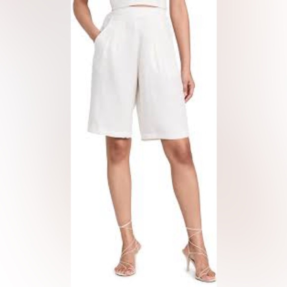 Vince White Bermuda Shorts Lightweight Relaxed NWT